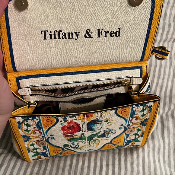 Like new Tiffany & Fred floral crossbody - Picture 4 of 8